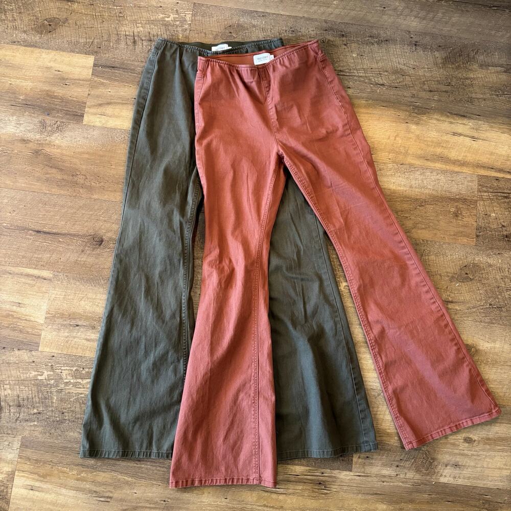 True Craft Green and Terracotta Pull-on Flare Pants Set of 2 Size S